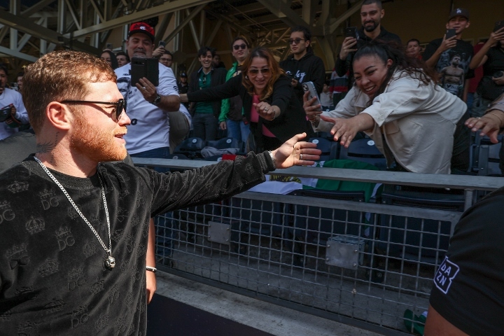 The Beltline: Are Canelo Alvarez, Tim Tszyu and Carl Froch the only men in boxing whose hands cannot be held?